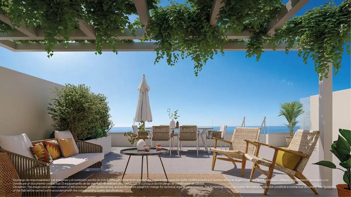 2-Bedroom, 2-Bathroom Ground Floor Apartment with Private Garden in Benalmádena Pueblo