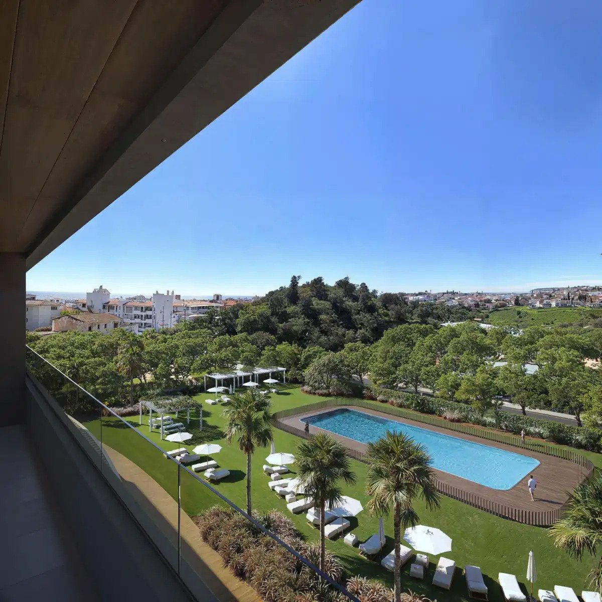 3-Bedroom, 2-Bathroom Boutique Luxury Apartment in Los Pacos, Fuengirola with Premium Amenities