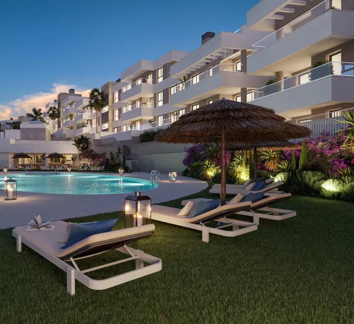 2-Bedroom, 2-Bathroom Ground Floor Apartment with Garage and Storage in Estepona