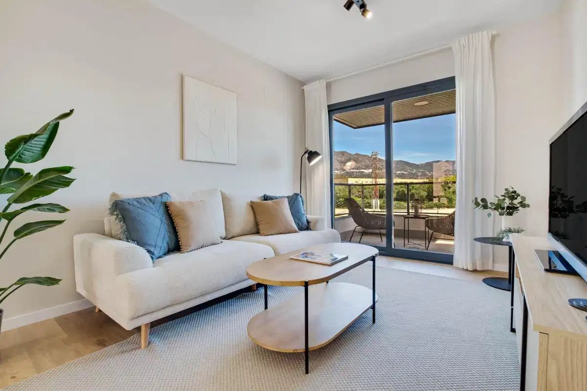 3-Bedroom, 2-Bathroom Penthouse with Garage and Storage in Las Lagunas de Mijas
