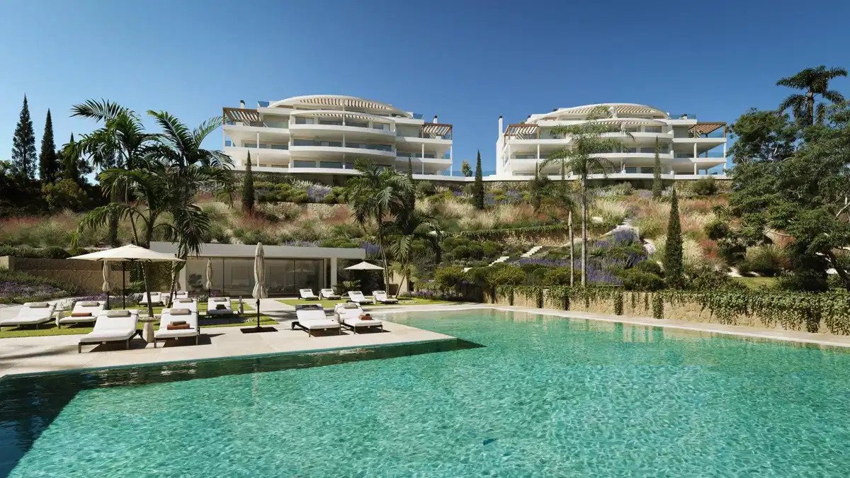 3-Bedroom, 2-Bathroom Sea View Apartment in Las Lagunas de Mijas