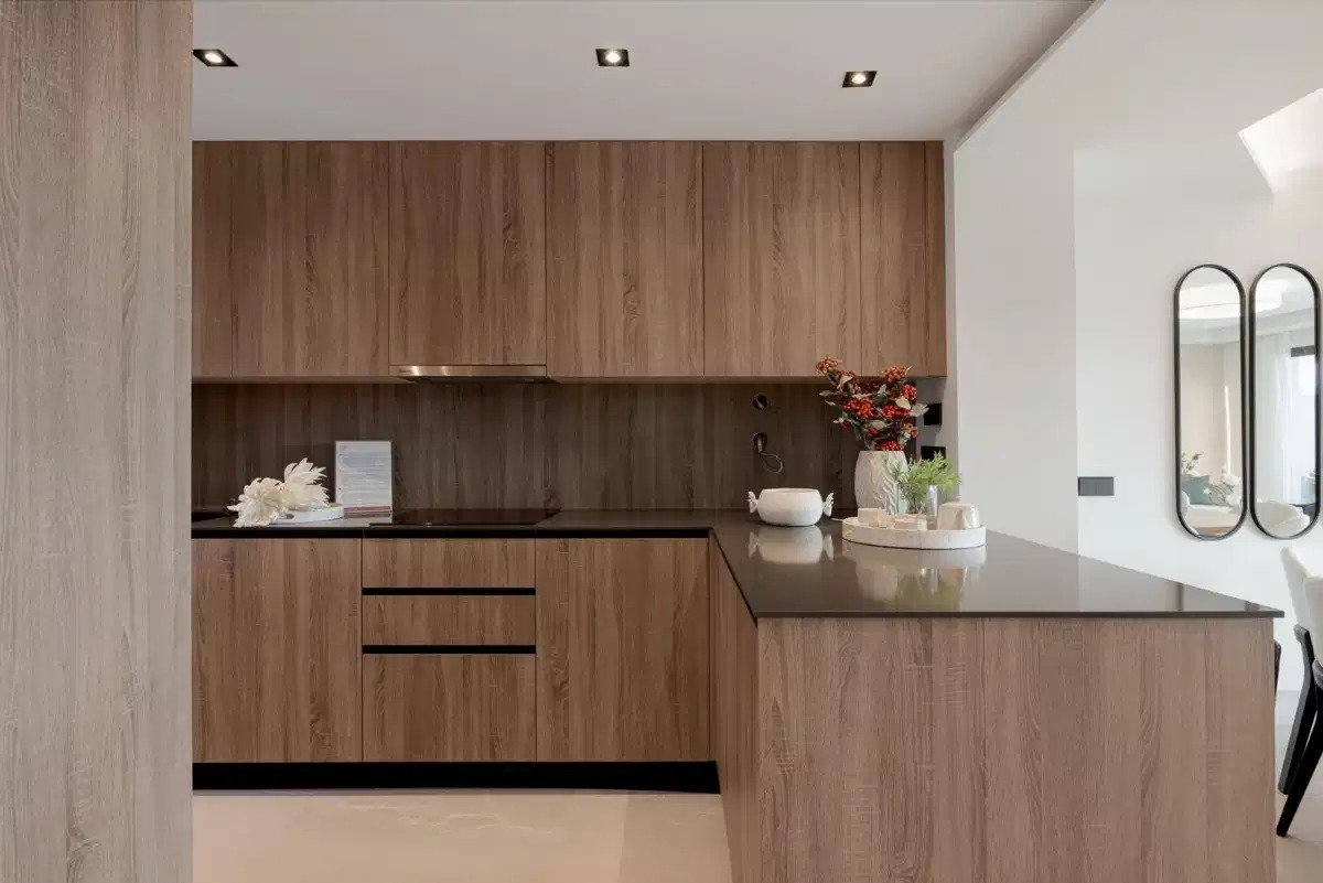 3-Bedroom, 2-Bathroom Townhouse with Panoramic Views in Istán near Marbella