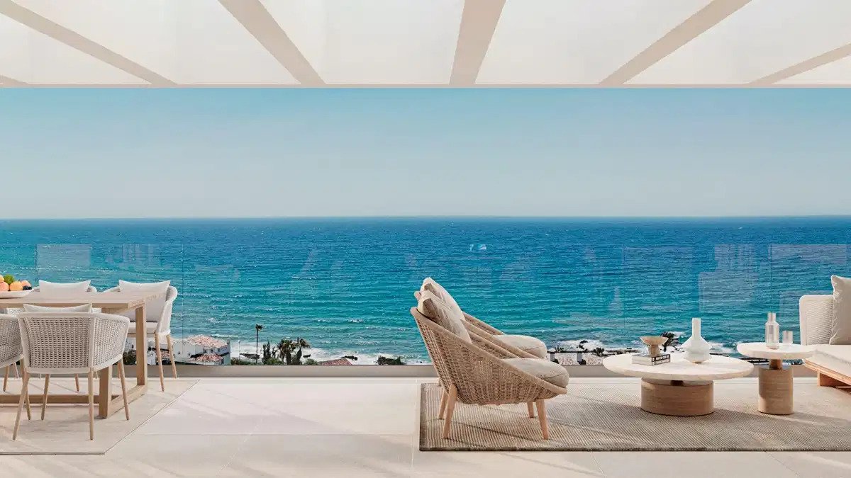 3-Bedroom, 2-Bathroom Penthouse with Panoramic Sea Views in Torrenueva, Mijas